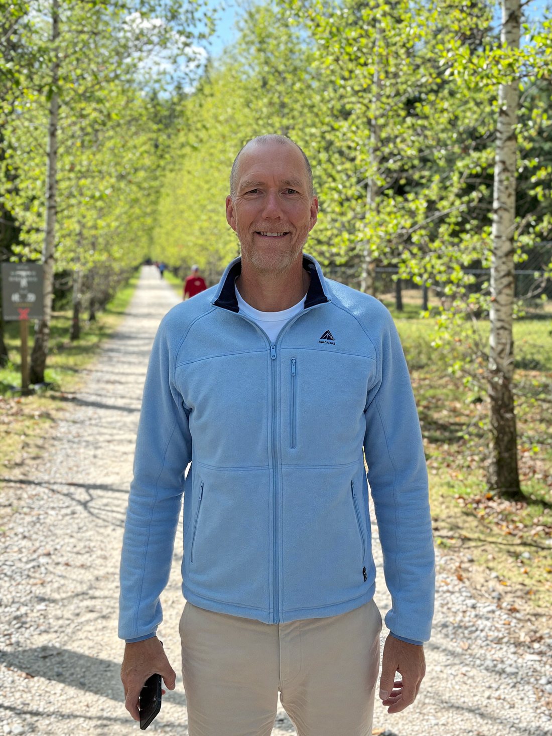 Joachim Ciliox auf einem Birkenweg